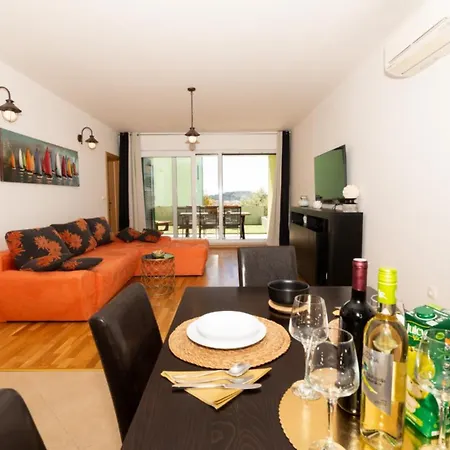 Flavia Apartman